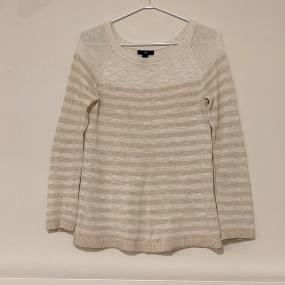 White and cream striped top - Gap - Picture 2 of 3
